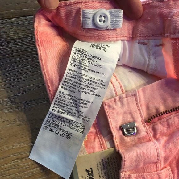 2 Pairs NWT Levi’s girls shorts - Picture 9 of 10